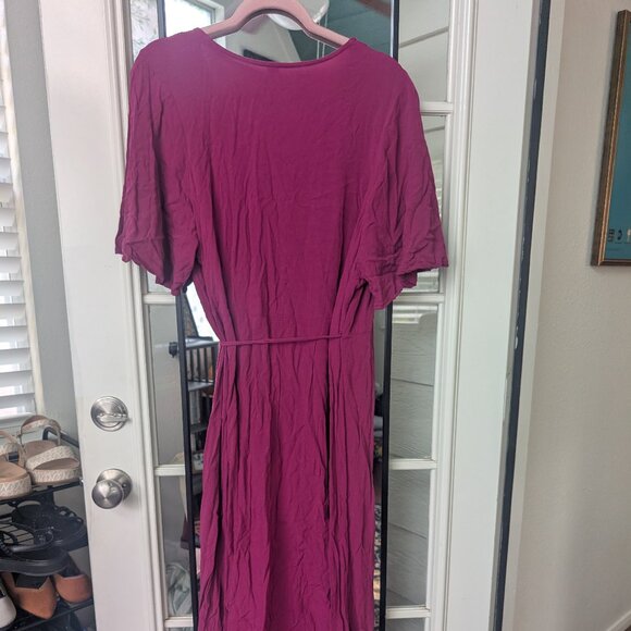 Old Navy Waist-Defined Flutter-Sleeve Midi Wrap Dress - XL - Picture 8 of 8